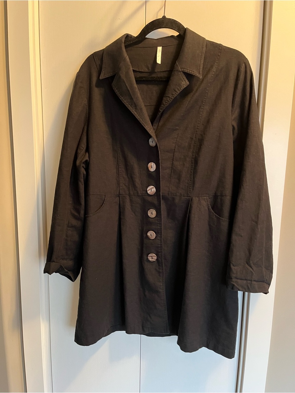 Blue Sky Classic Black Linen Button-Front Women's Jacket